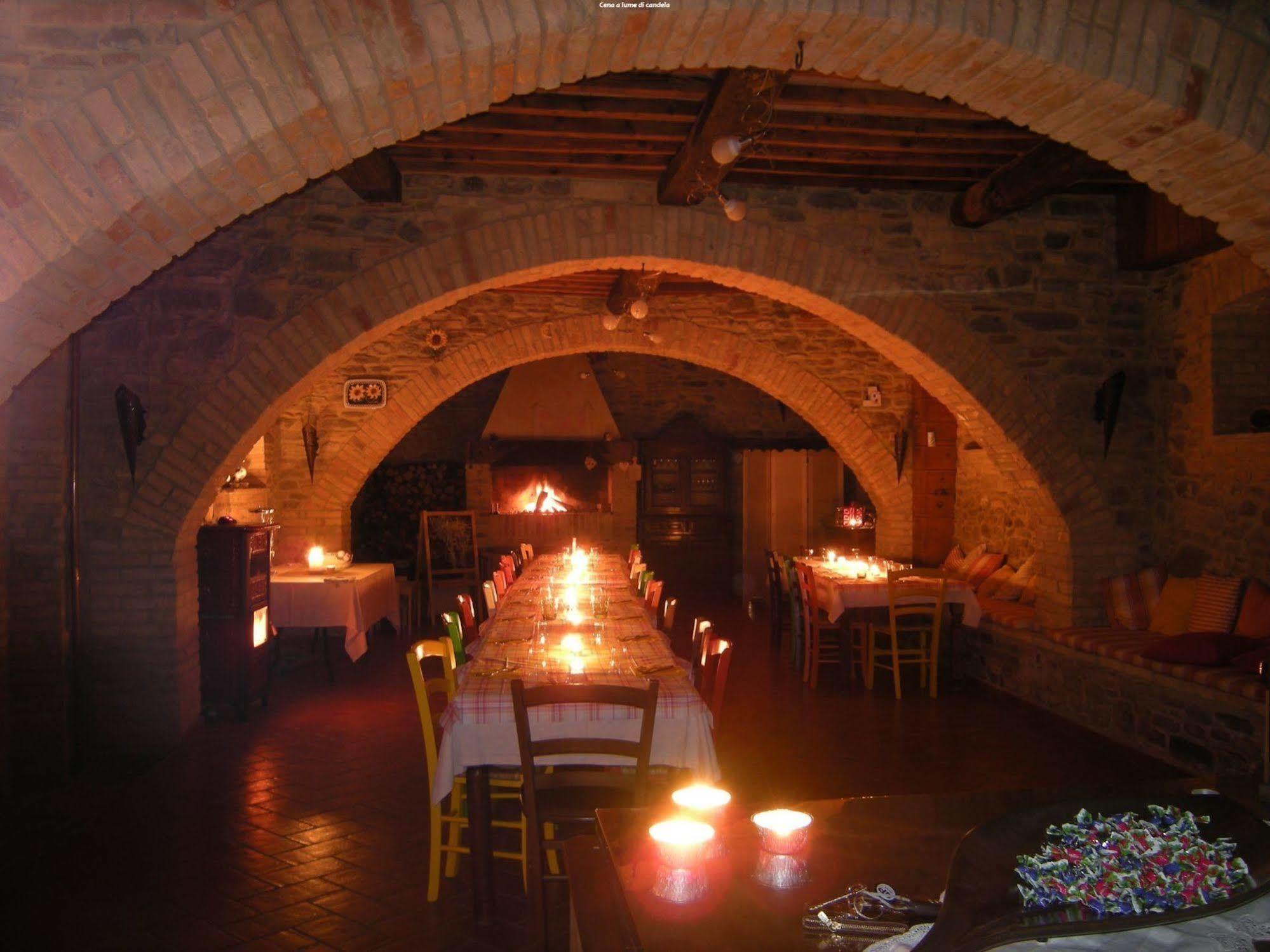 Agriturismo Goccia Di Luna أمبيرتيدي المظهر الخارجي الصورة
