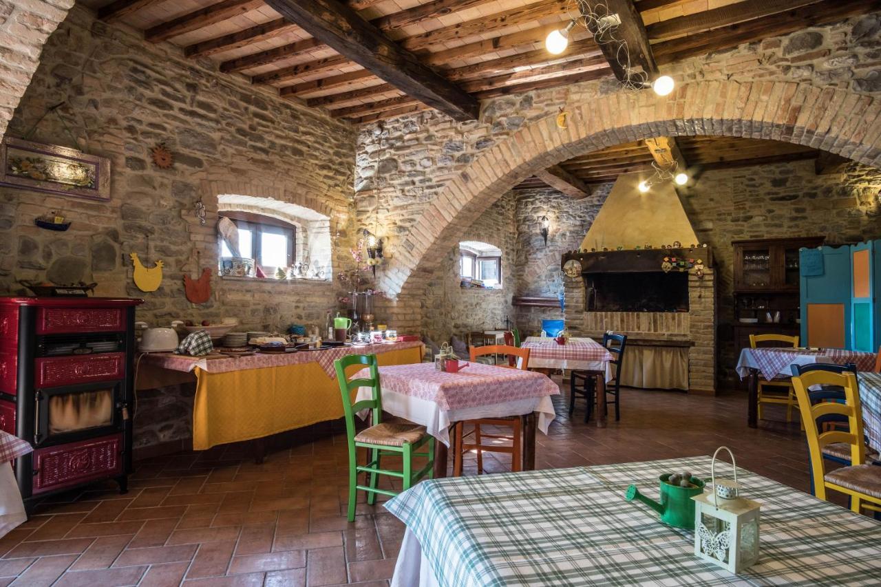 Agriturismo Goccia Di Luna أمبيرتيدي المظهر الخارجي الصورة